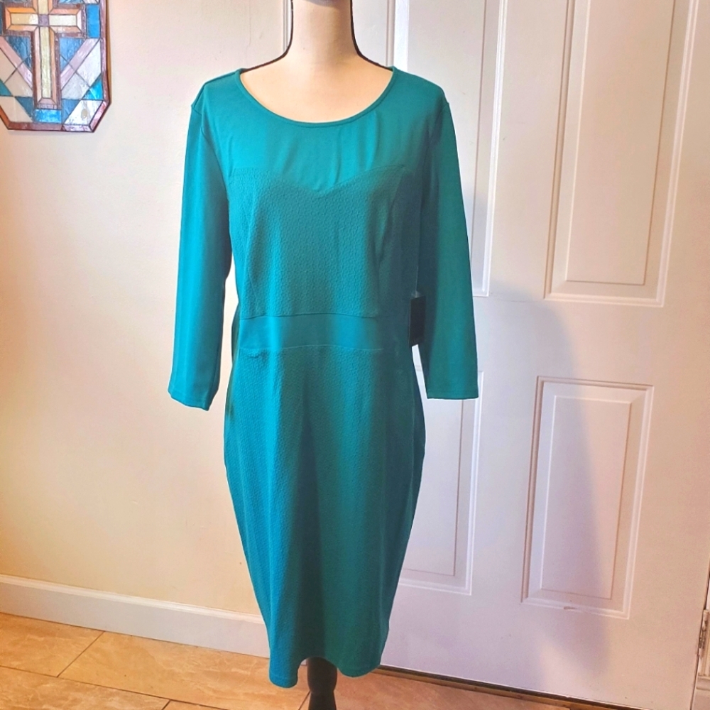 NWT Eloquii Emerald Green Midi Dress Stretch Material Size 18